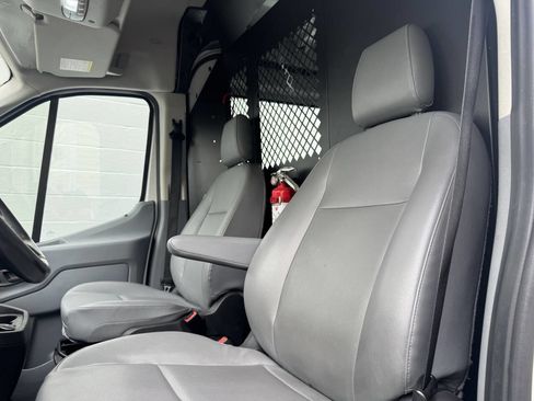 Used 2017 Ford Transit 250 250 3dr SWB Medium Roof Cargo image 11