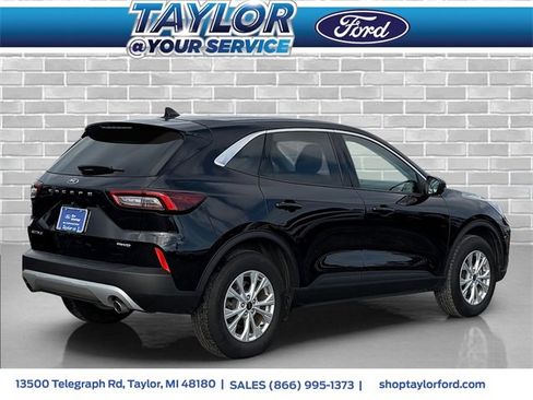 Certified 2023 Ford Escape Active image 3