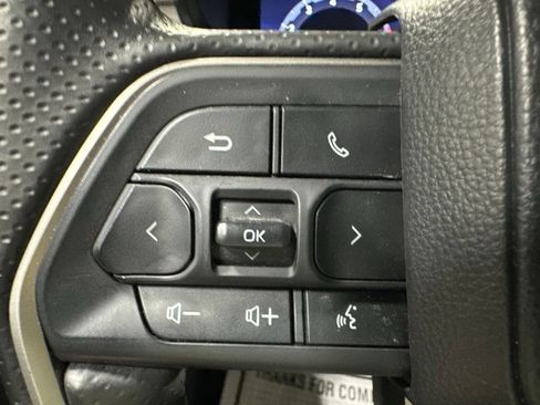 Used 2025 Toyota 4Runner TRD Off-Road AWD/4WD image 19