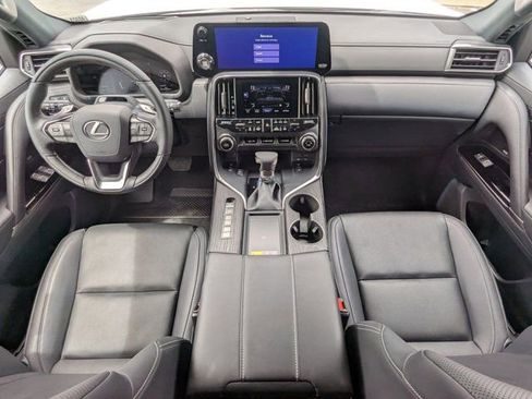 New 2025 Lexus LX 600 4WD w/ Luxury Package image 21