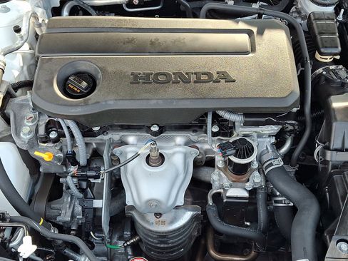 Used 2025 Honda Civic Sport image 27