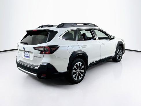 Used 2023 Subaru Outback Limited AWD/4WD image 5