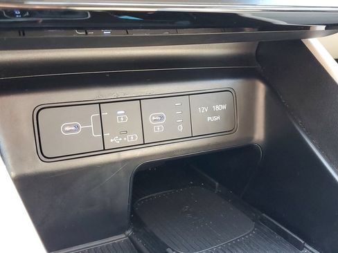 Used 2025 Hyundai Tucson SEL FWD image 23