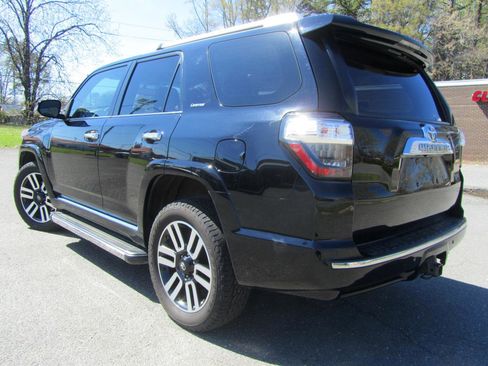 Used 2016 Toyota 4Runner Limited image 8