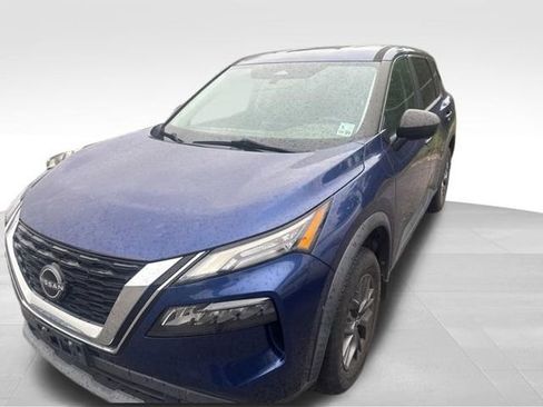 Used 2022 Nissan Rogue S FWD image 3