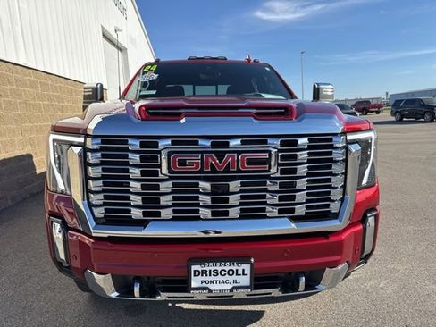 Used 2024 GMC Sierra 2500 Denali w/ Denali Reserve Package AWD/4WD image 3