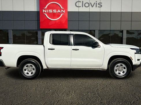 Used 2024 Nissan Frontier S w/ Technology Package AWD/4WD image 9