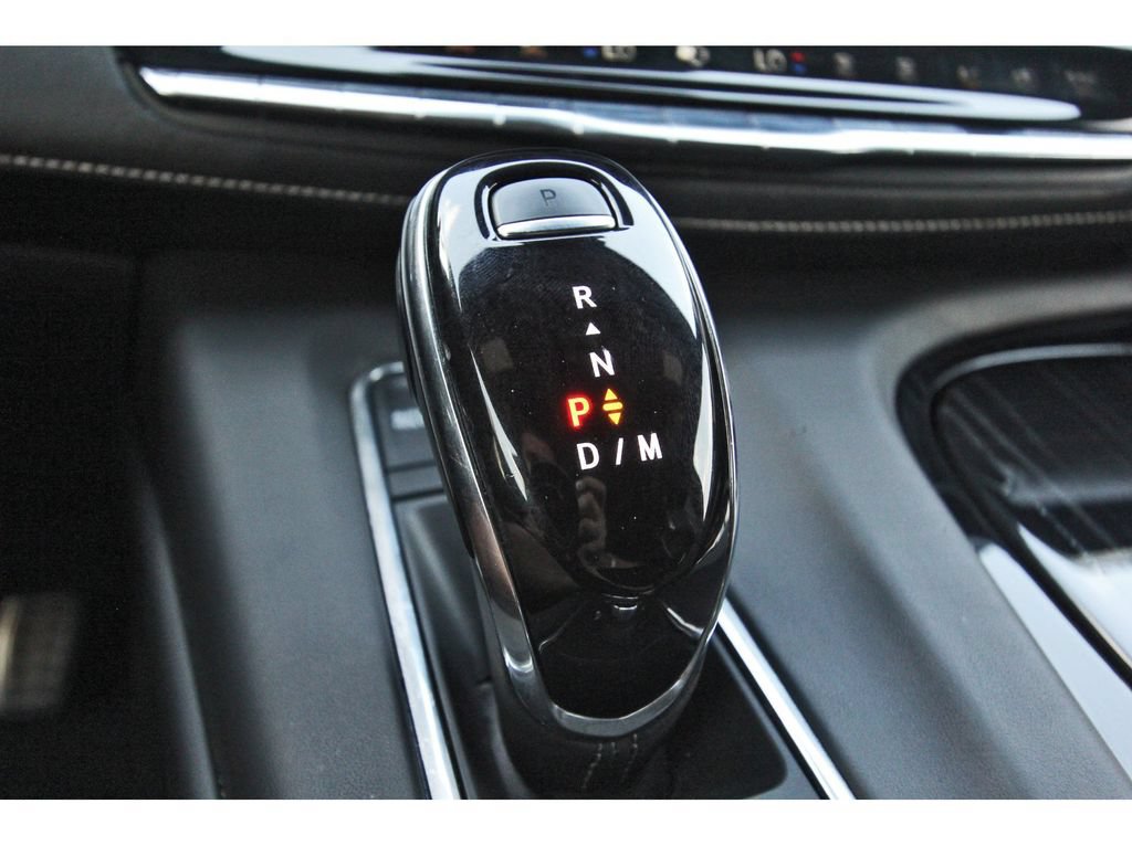 Used 2023 Cadillac Escalade V w/ LPO, ONYX Package AWD/4WD image 25