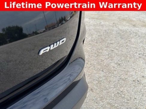 Used 2024 Ford Edge SEL AWD/4WD image 11