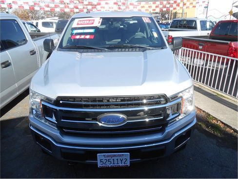 Used 2019 Ford F150 XLT image 2