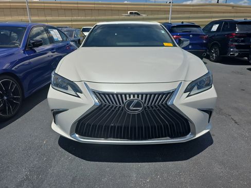 Used 2021 Lexus ES 350 w/ Accessory Package 2 FWD image 2