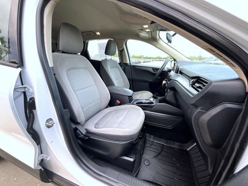 Used 2020 Ford Escape S FWD image 16