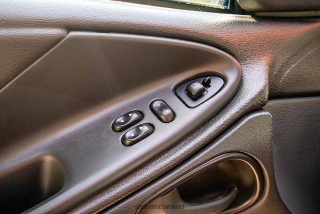 Used 2004 Ford Mustang Mach 1 RWD image 46