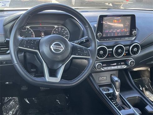 Used 2021 Nissan Sentra SR image 7