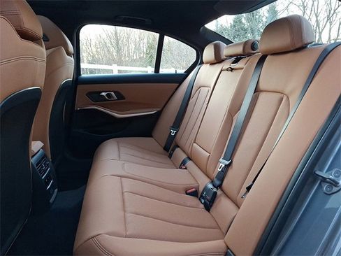 New 2026 BMW 330i xDrive Sedan w/ M Sport Package image 9