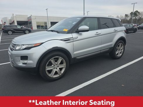 Used 2015 Land Rover Range Rover Evoque Pure Plus image 3