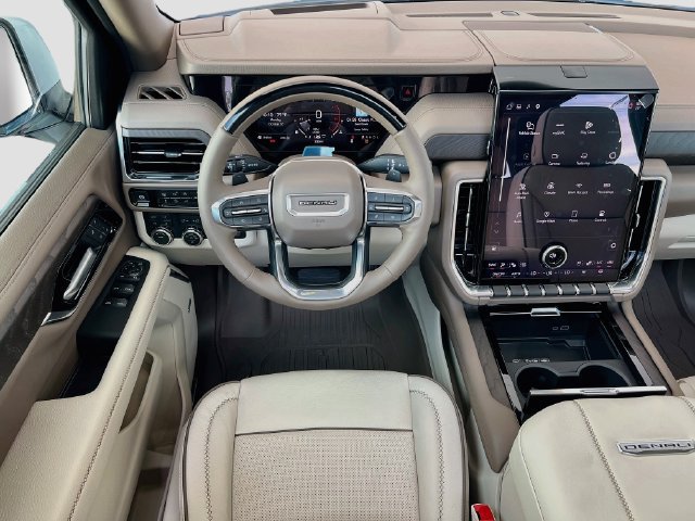 New 2027 GMC Yukon Denali w/ Denali Reserve Package AWD/4WD image 16