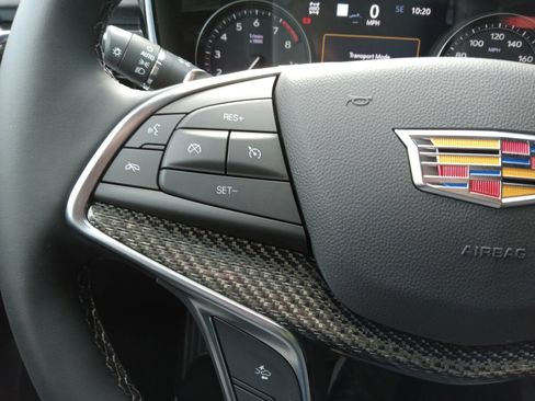 New 2026 Cadillac XT5 Sportv w/ LPO, Onyx Lite Package AWD/4WD image 21