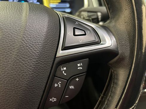 Used 2016 Ford Edge Titanium w/ Equipment Group 301A AWD/4WD image 22