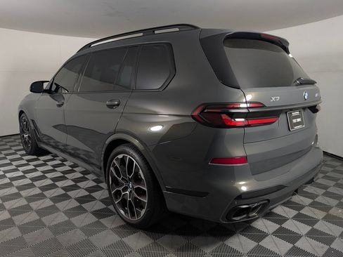 Used 2025 BMW X7 M60i AWD/4WD image 3