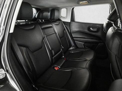 Used 2019 Jeep Compass Latitude AWD/4WD image 20