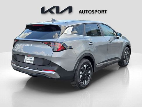 New 2026 Kia Sportage LX image 8
