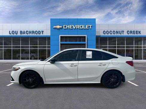 Used 2023 Honda Civic Sport image 5