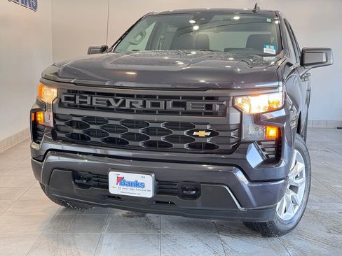Certified 2022 Chevrolet Silverado 1500 Custom image 3
