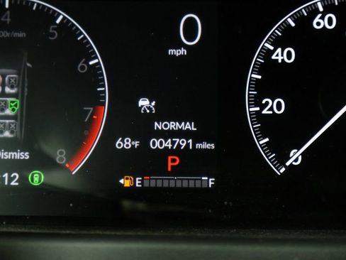 Used 2025 Honda Odyssey Touring image 15