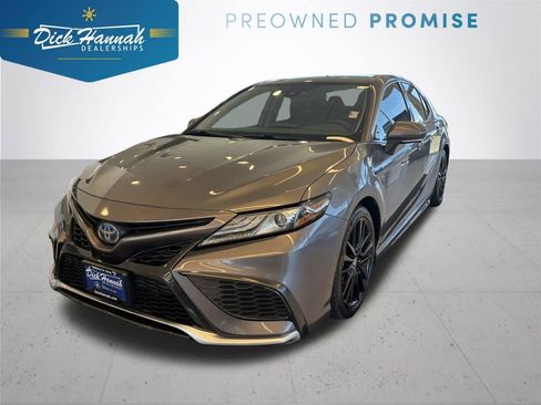 Used 2021 Toyota Camry XSE FWD image 1