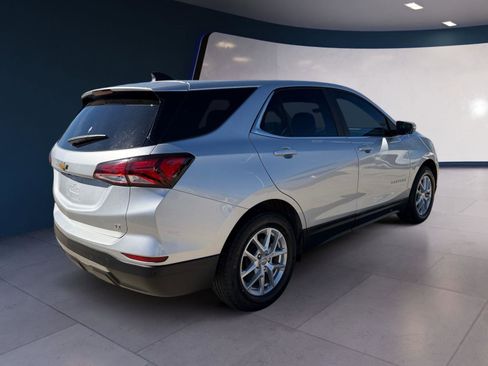 Used 2022 Chevrolet Equinox LT image 5