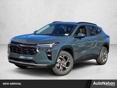 New 2026 Chevrolet Trax LT w/ LPO, Blackout Package