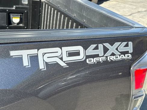 Used 2023 Toyota Tacoma TRD Off-Road w/ Black Out Package (TMS) image 10