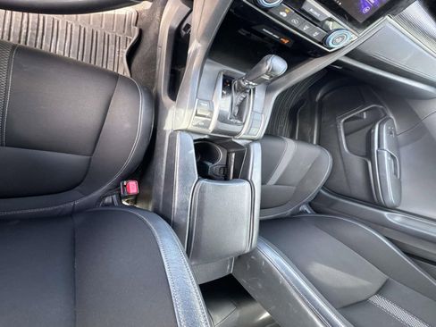 Used 2021 Honda Civic Sport image 24