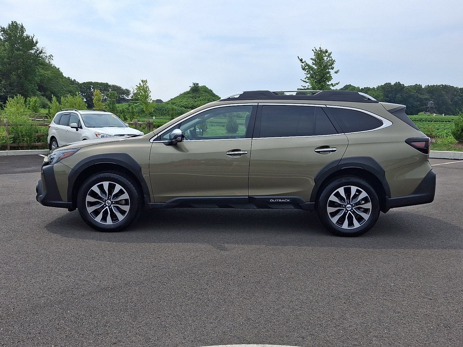 Certified 2024 Subaru Outback Touring AWD/4WD image 4