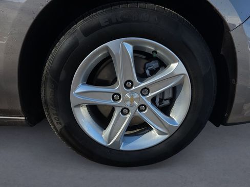 Used 2024 Chevrolet Malibu LS image 14