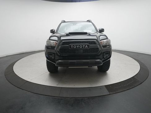 Used 2019 Toyota Tacoma TRD Pro AWD/4WD image 11