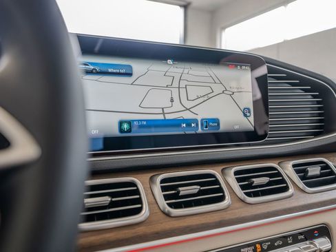 New 2026 Mercedes-Benz GLE 450 4MATIC image 33