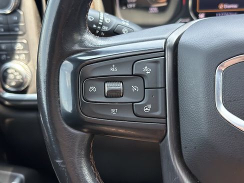 Used 2021 GMC Sierra 1500 AT4 w/ AT4 Premium Package AWD/4WD image 19