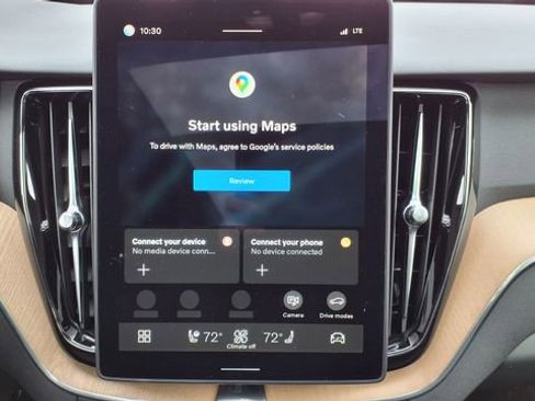 New 2026 Volvo XC60 B5 Plus w/ Protection Package Premier image 22