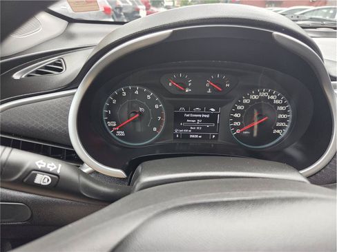 Used 2023 Chevrolet Malibu LT FWD image 16