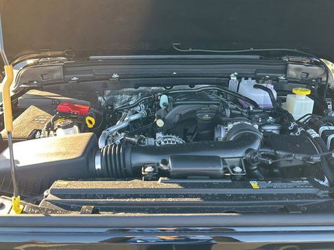 New 2026 Jeep Gladiator Sport image 12