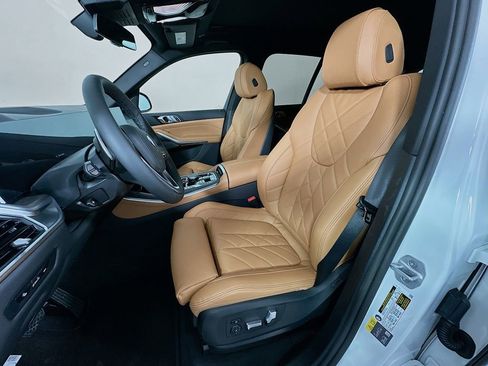 New 2026 BMW X5 xDrive50e w/ Premium Package image 16
