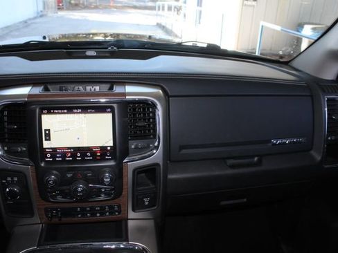 Used 2018 RAM 2500 Laramie image 23