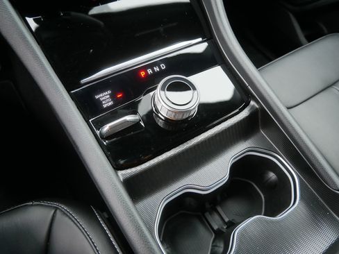 Used 2025 Jeep Grand Cherokee Limited w/ Trailer Tow Package image 28