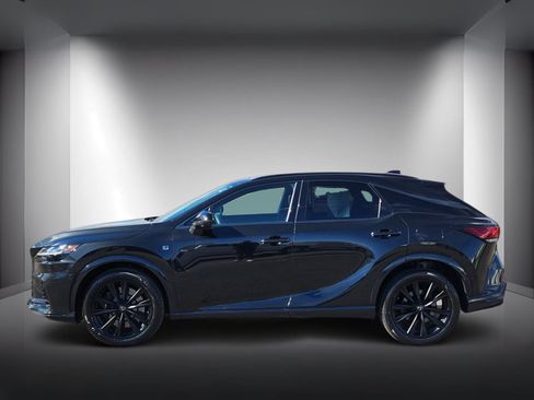 Used 2024 Lexus RX 500h F Sport image 2