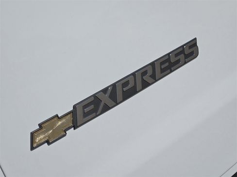 New 2025 Chevrolet Express 2500 w/ Driver Convenience Package image 21