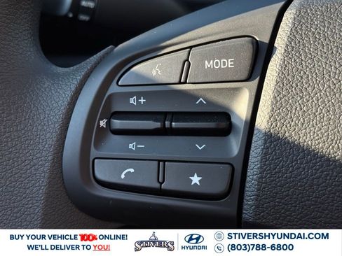 New 2026 Hyundai Venue SE image 21