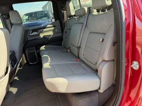 Used 2023 GMC Sierra 1500 SLT w/ SLT Premium Plus Package AWD/4WD image 29
