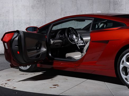 Used 2004 Lamborghini Gallardo image 20